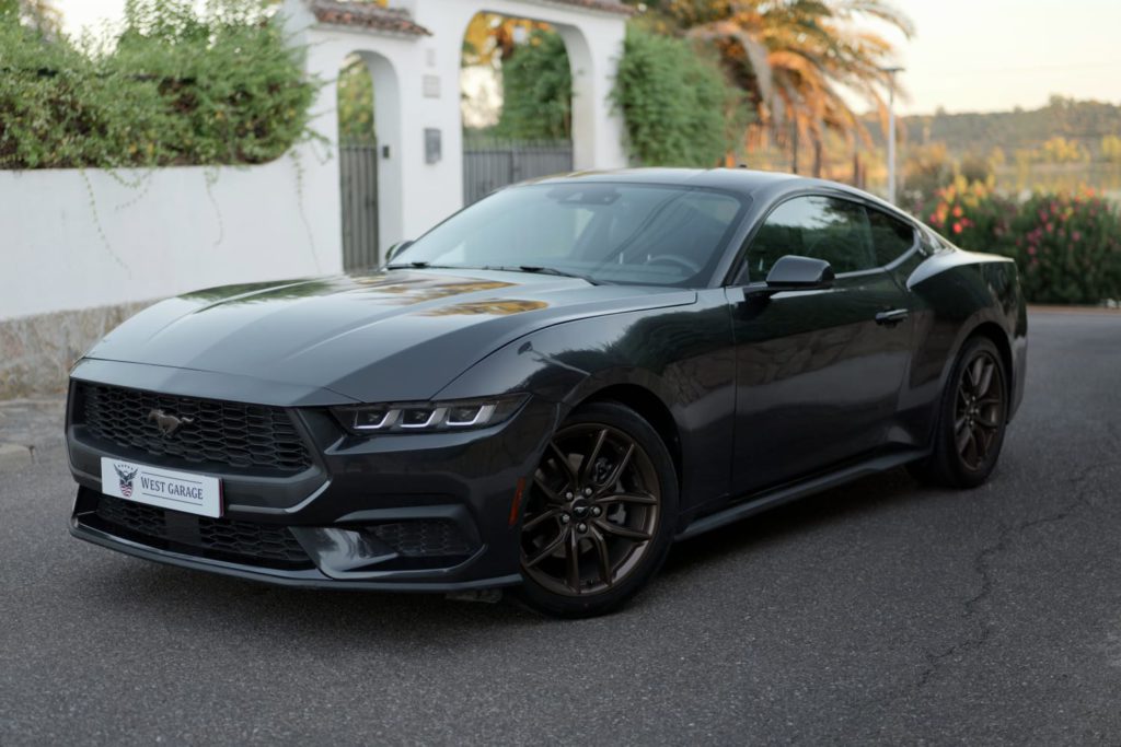 Ford Mustang 2024 5